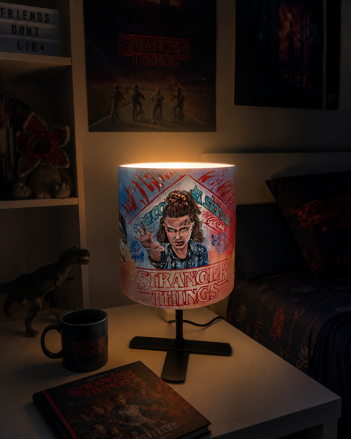 Lampada stranger things dipinta a mano