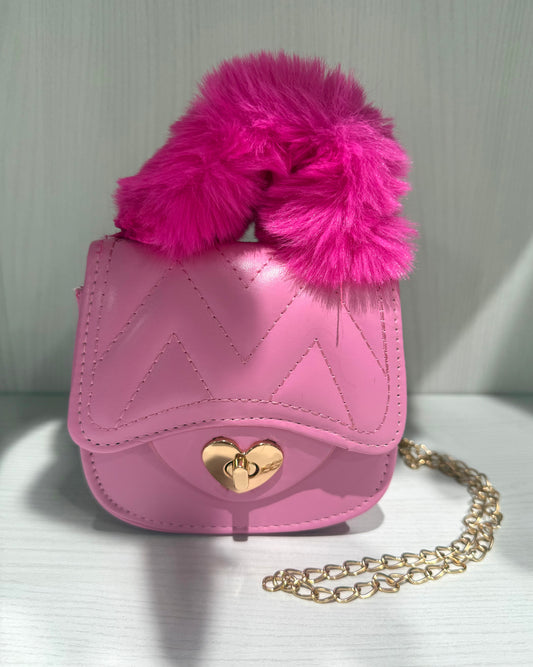 Borsa con manico in pelliccia e tracolla